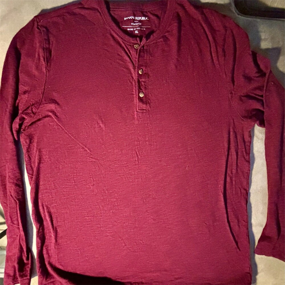 Banana Republic Vintage Henley Shirt Men's XL Burgundy Long Sleeve